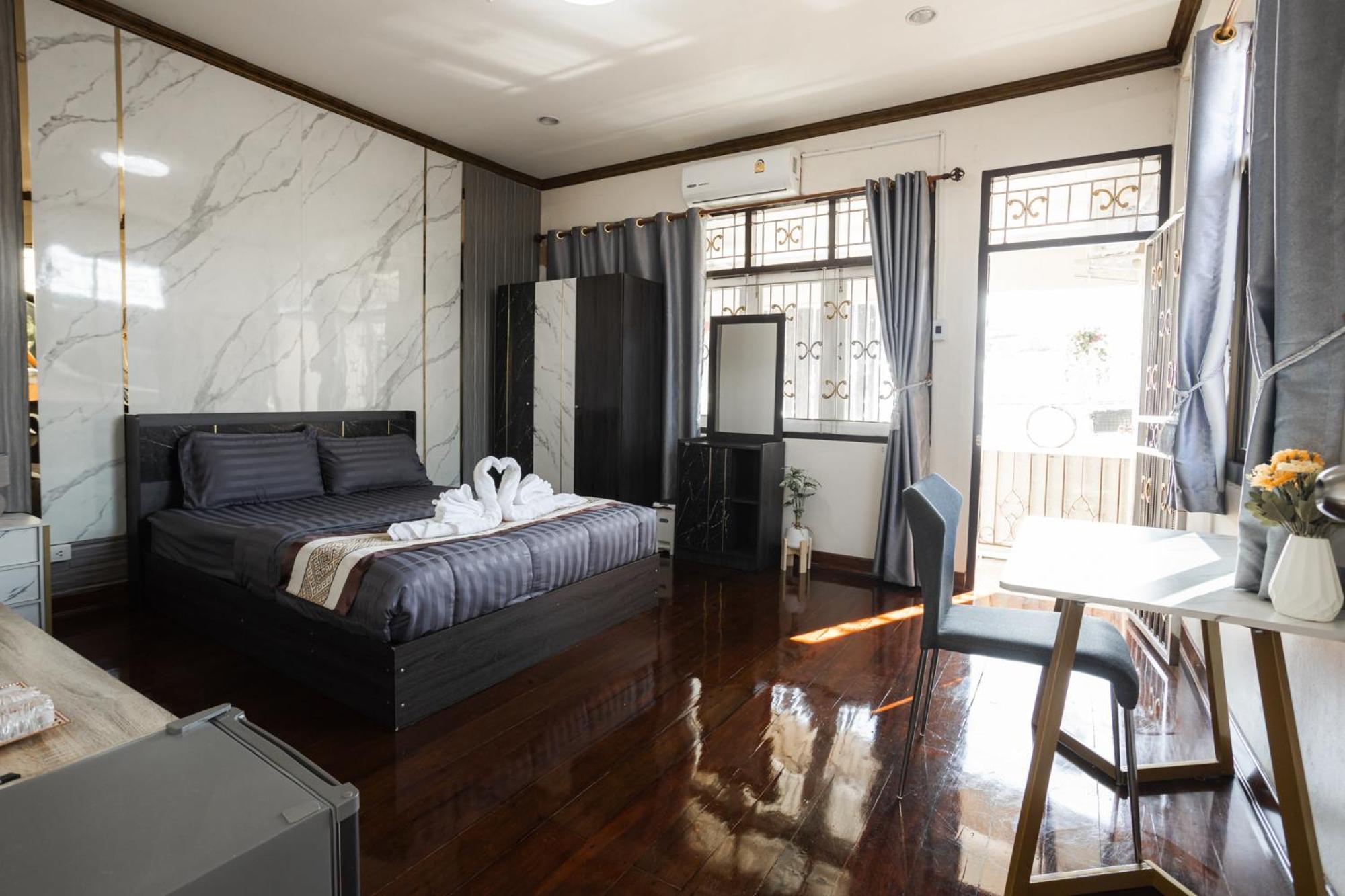 2B Cozy Hostel ตรัง Trang Exterior foto